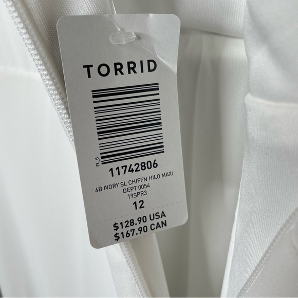 🏷️ NWT Torrid Size 12 Special Occasion Ivory Chiffon Sleeveless Hi Lo Dress NEW - Picture 9 of 15